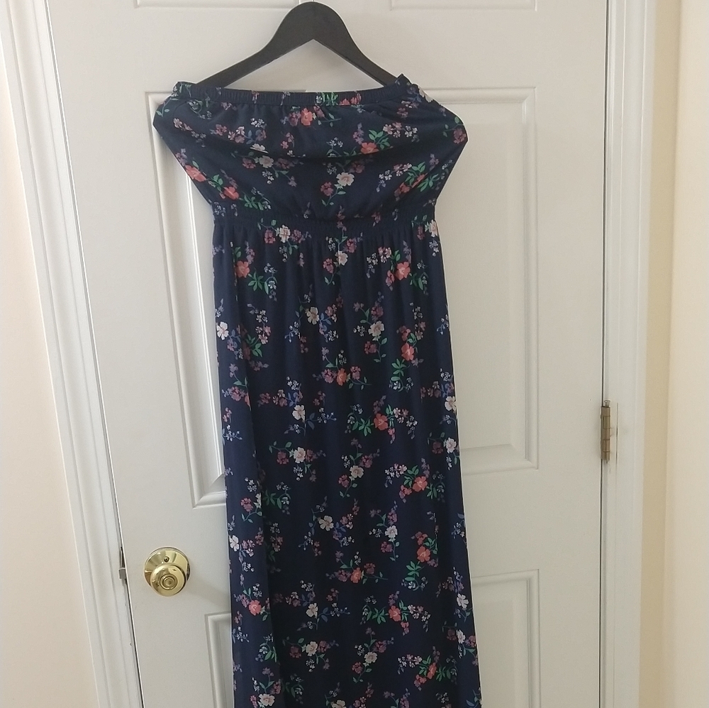 Used Hollister Maxi dress